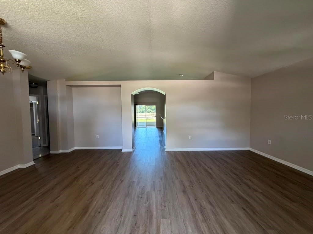 Single Family Residence at 18014 ARBOR CREST DR, TAMPA, photo 13 of 43