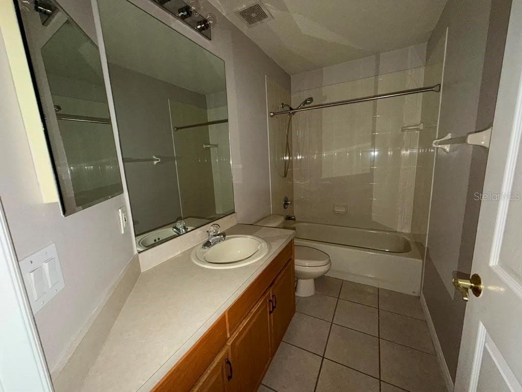 Single Family Residence at 18014 ARBOR CREST DR, TAMPA, photo 23 of 43