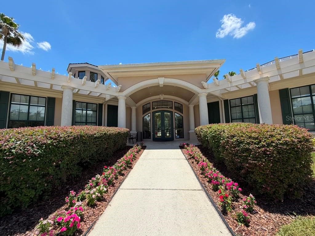 Single Family Residence at 18014 ARBOR CREST DR, TAMPA, photo 34 of 43