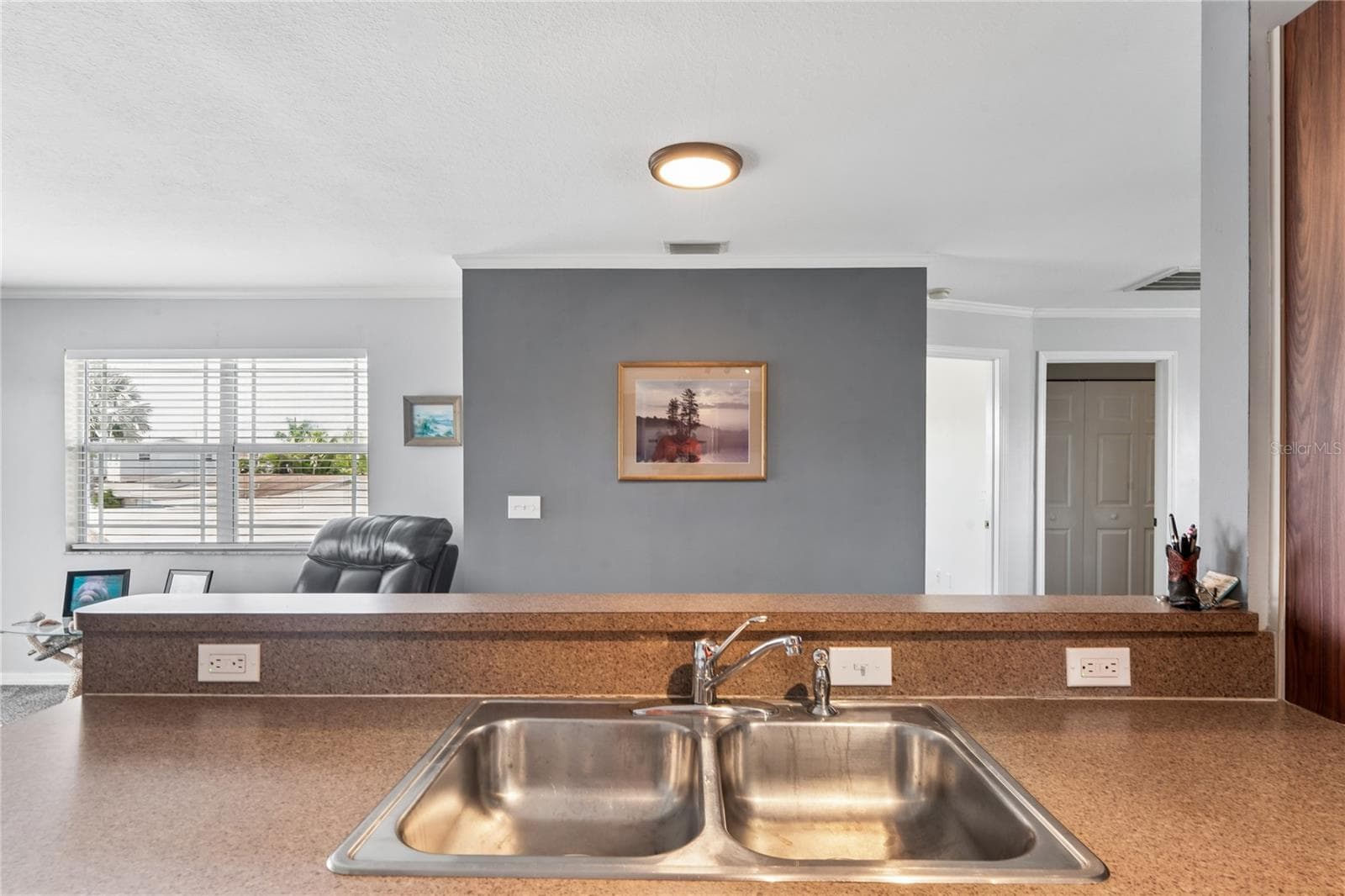 Single Family Residence at 6641 BOATYARD DR, HUDSON, photo 14 of 59