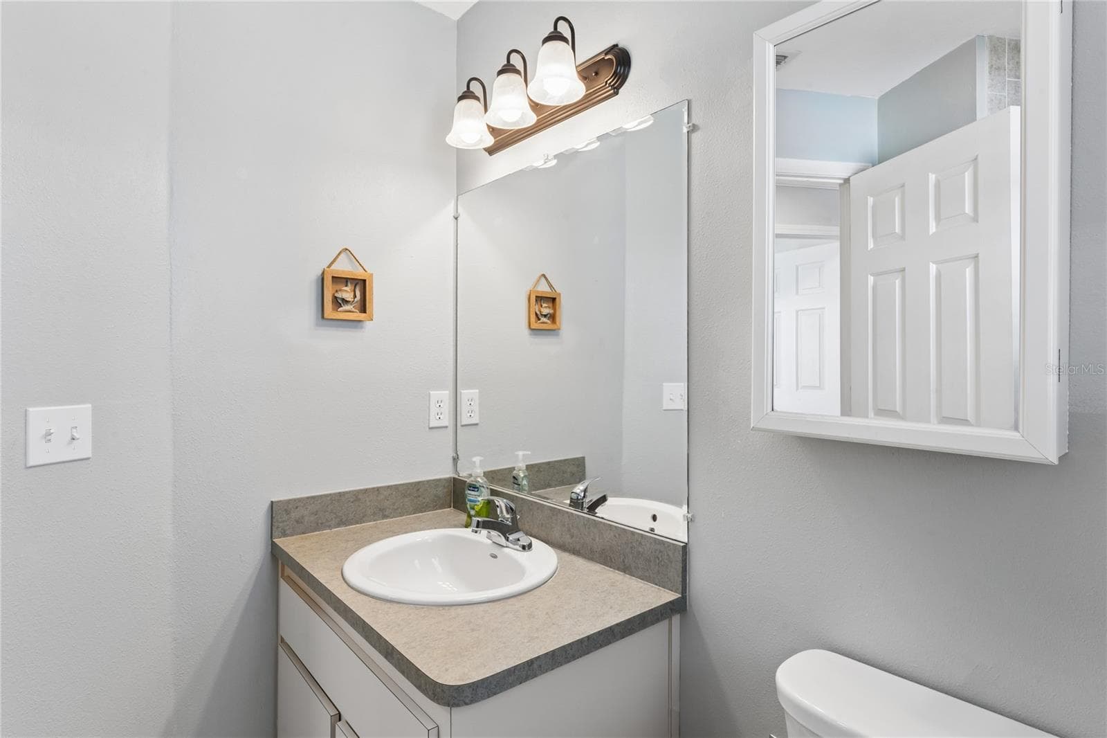 Single Family Residence at 6641 BOATYARD DR, HUDSON, photo 31 of 59