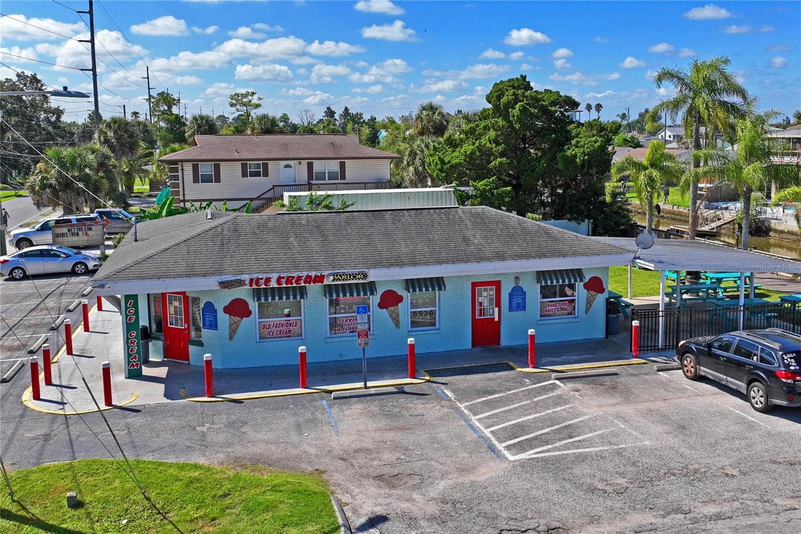 ICE CREAM SHOP - 6641 BOATYARD DR, HUDSON