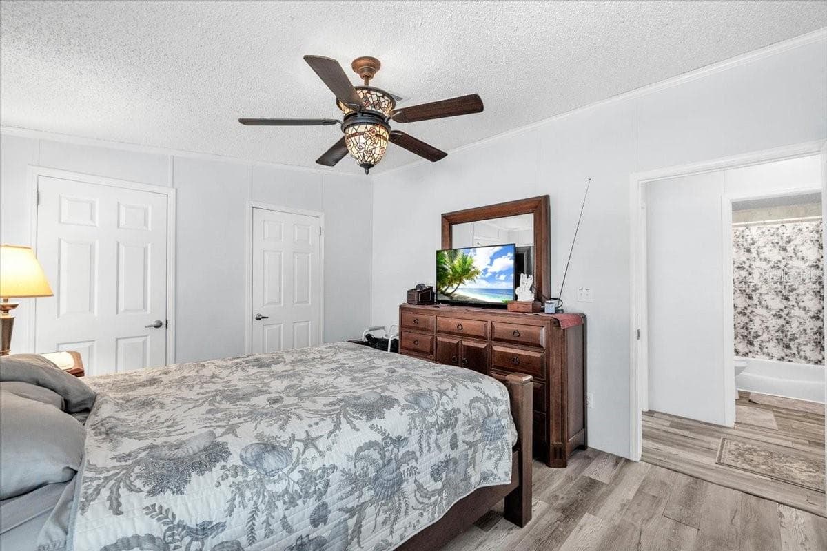 Manufactured Home at 6801 BERNADEAN BLVD, PUNTA GORDA, photo 14 of 42