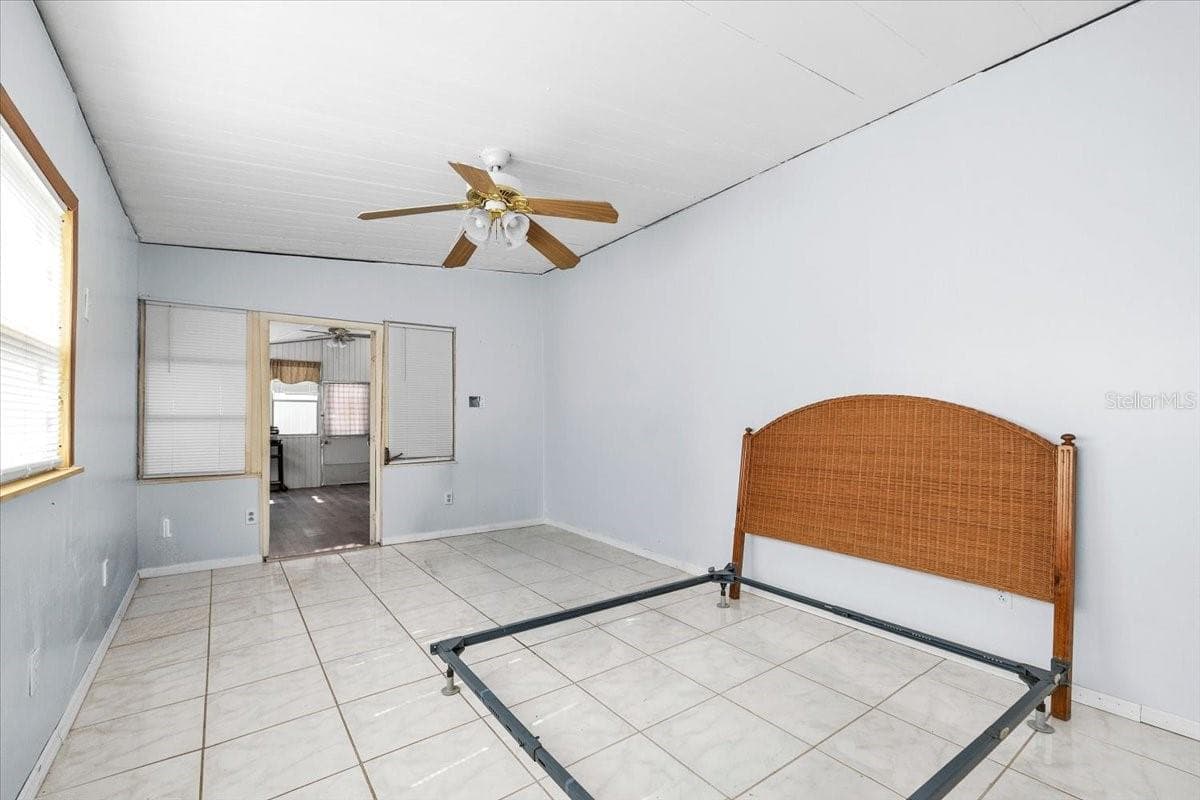 Manufactured Home at 6801 BERNADEAN BLVD, PUNTA GORDA, photo 31 of 42