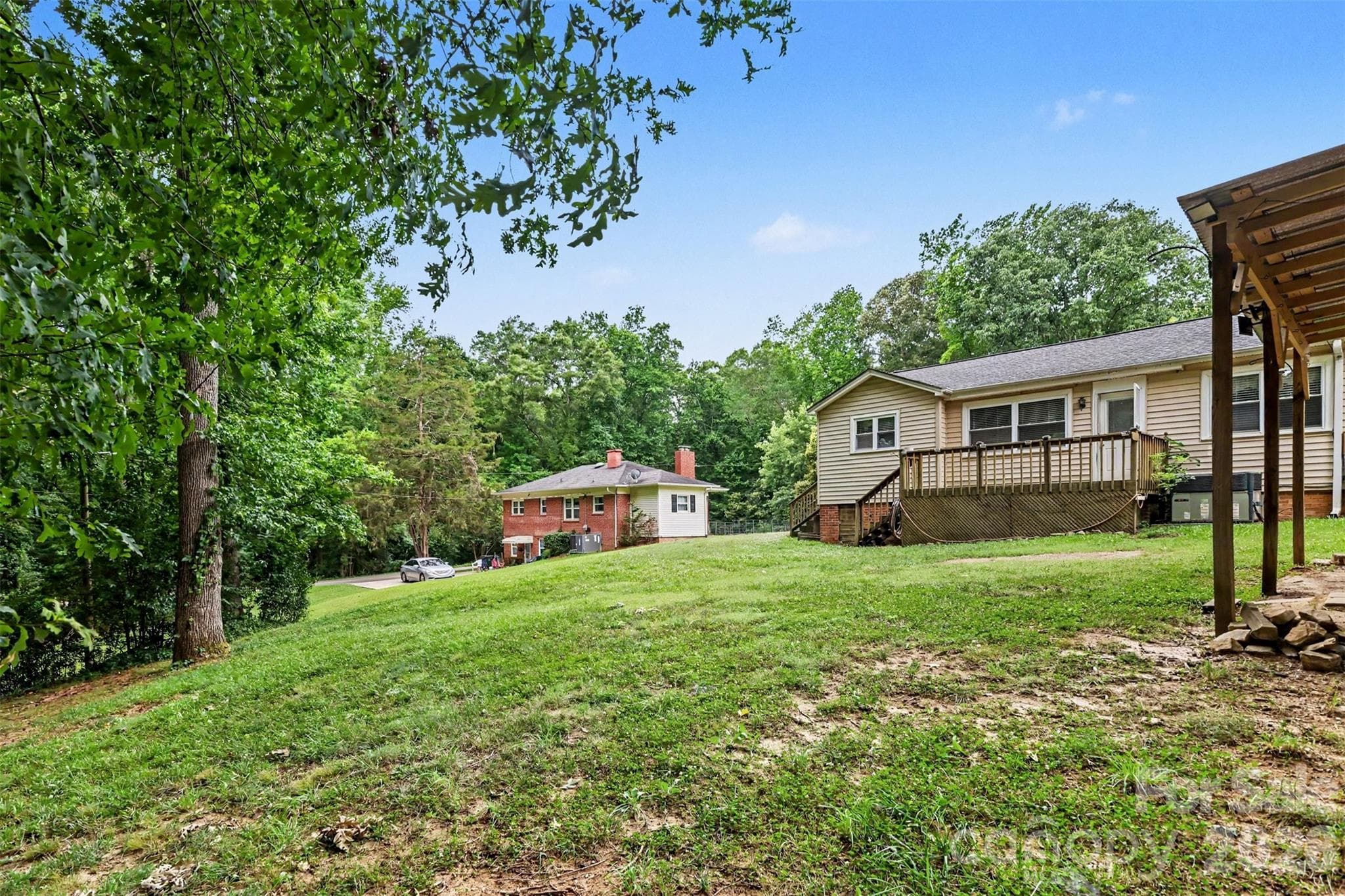 Single Family Residence at 217 Oakwood Avenue, York, photo 40 of 47
