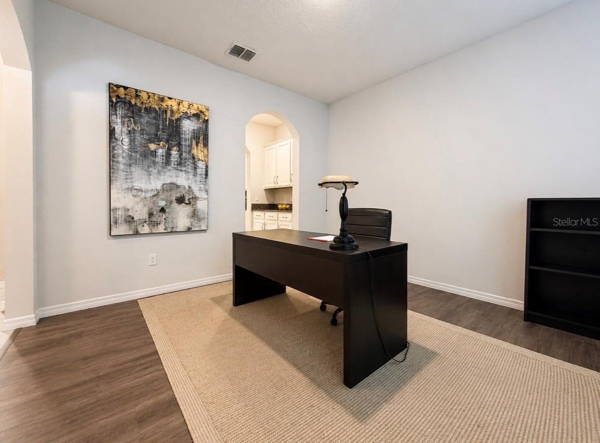 Single Family Residence at 431 HALTER DR, APOPKA, photo 4 of 40