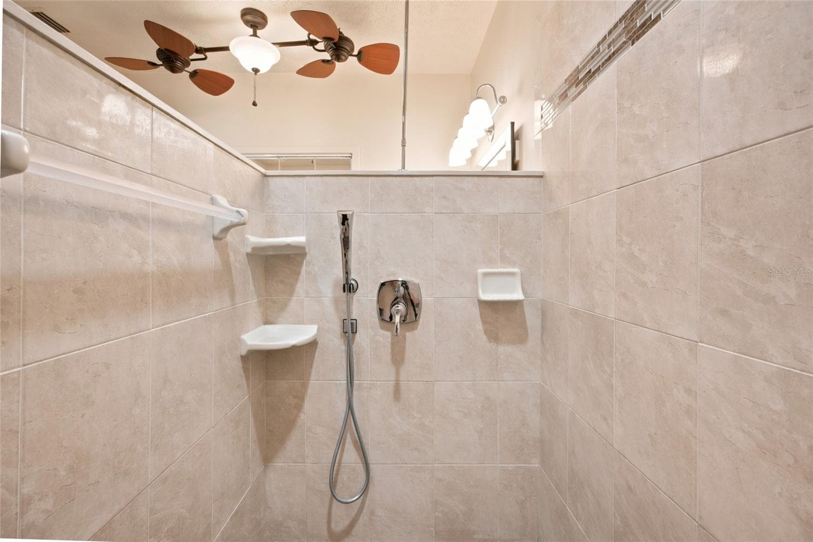 Shower - 3220 SE 21ST AVE, OCALA