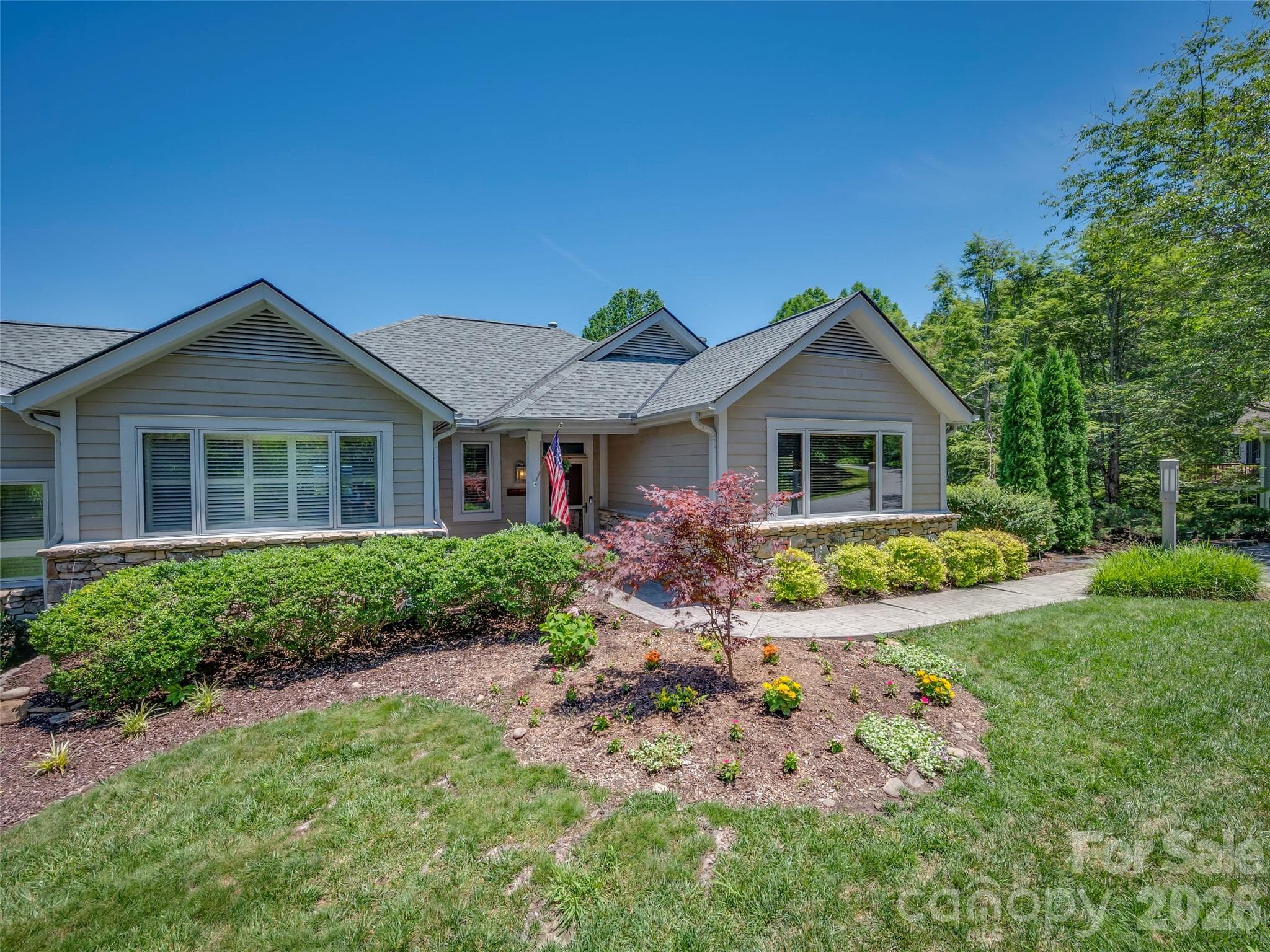 Townhouse at 2 Meadow Ridge Lane, Hendersonville, photo 3 of 48