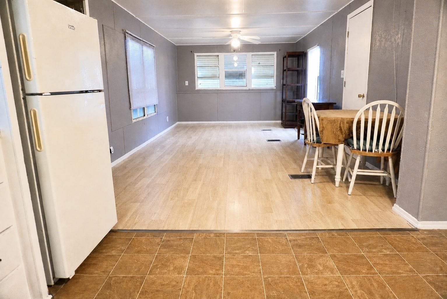 Mobile Home at 980 7TH ST NW #71, LARGO, photo 6 of 23
