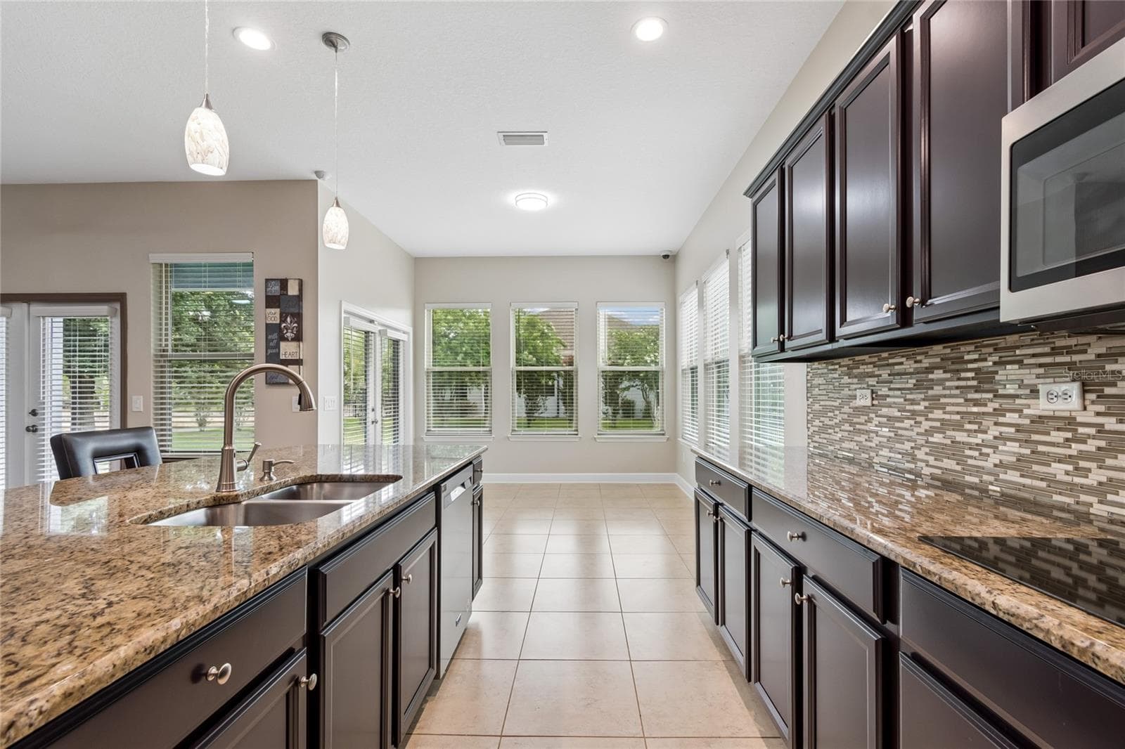 Single Family Residence at 4930 BUTLER NATIONAL DR, WESLEY CHAPEL, photo 18 of 96
