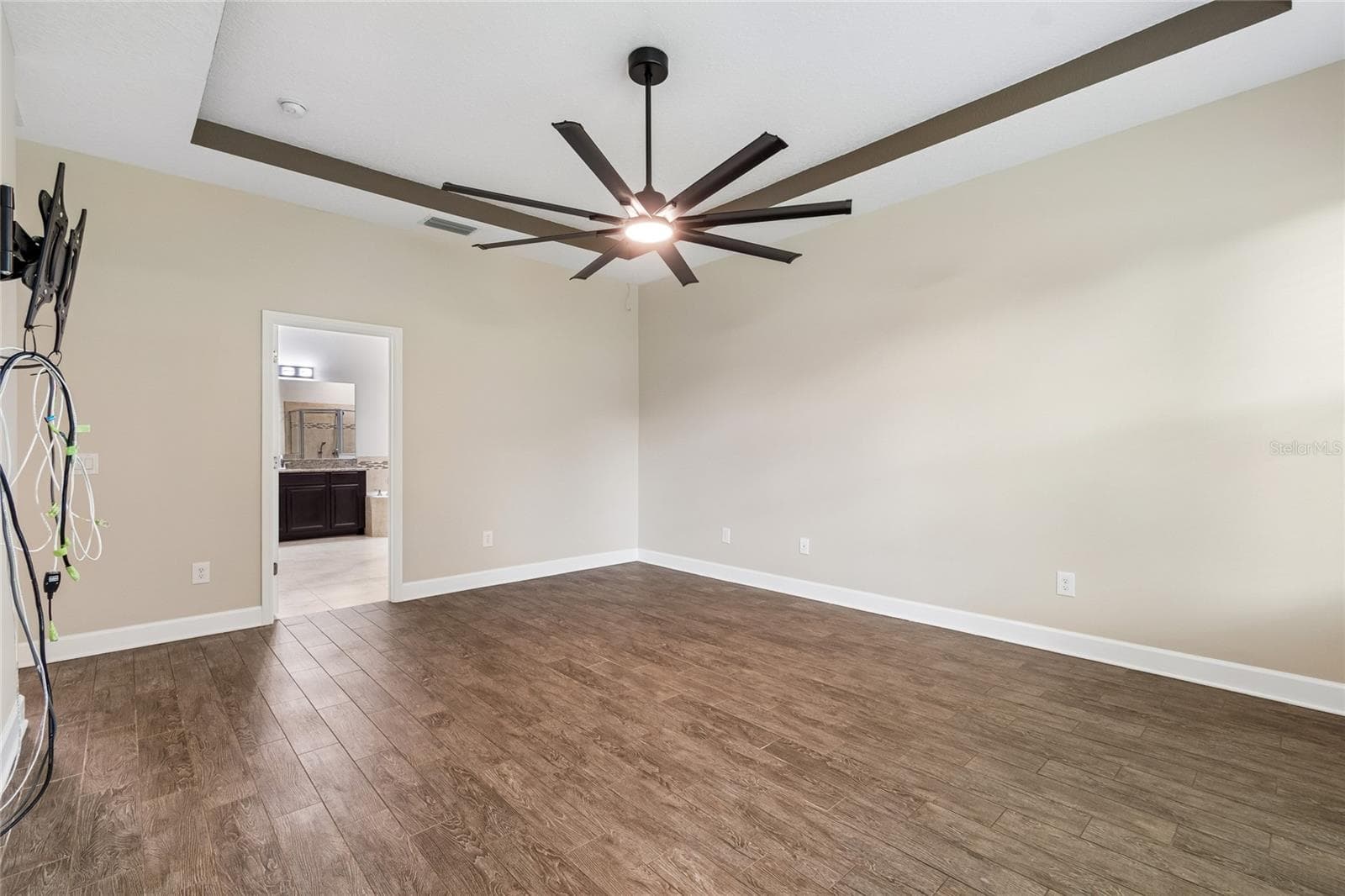Single Family Residence at 4930 BUTLER NATIONAL DR, WESLEY CHAPEL, photo 21 of 96