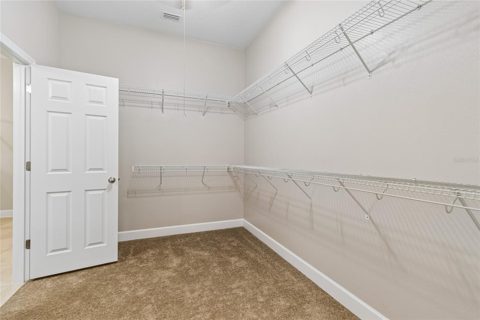 Single Family Residence at 4930 BUTLER NATIONAL DR, WESLEY CHAPEL, photo 24 of 96