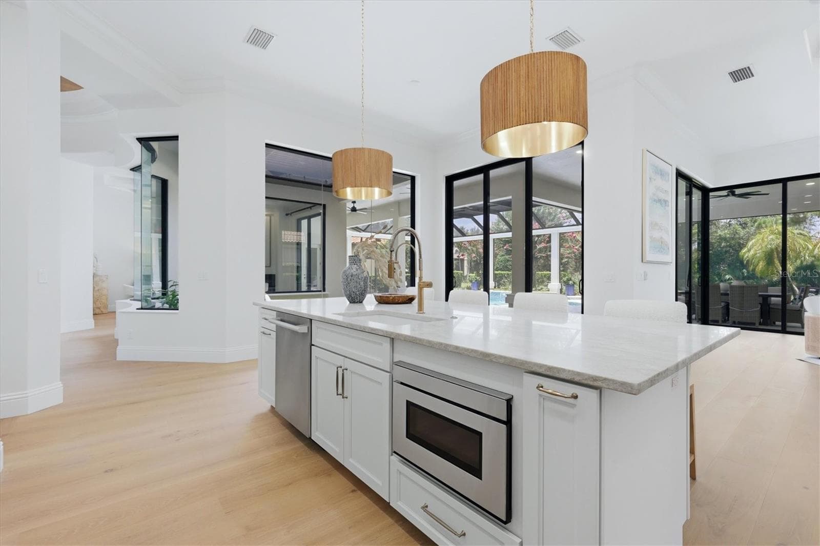Kitchen Island, Sink, Dishwasher and Microwave Drawer - 9261 MCDANIEL LN, SARASOTA
