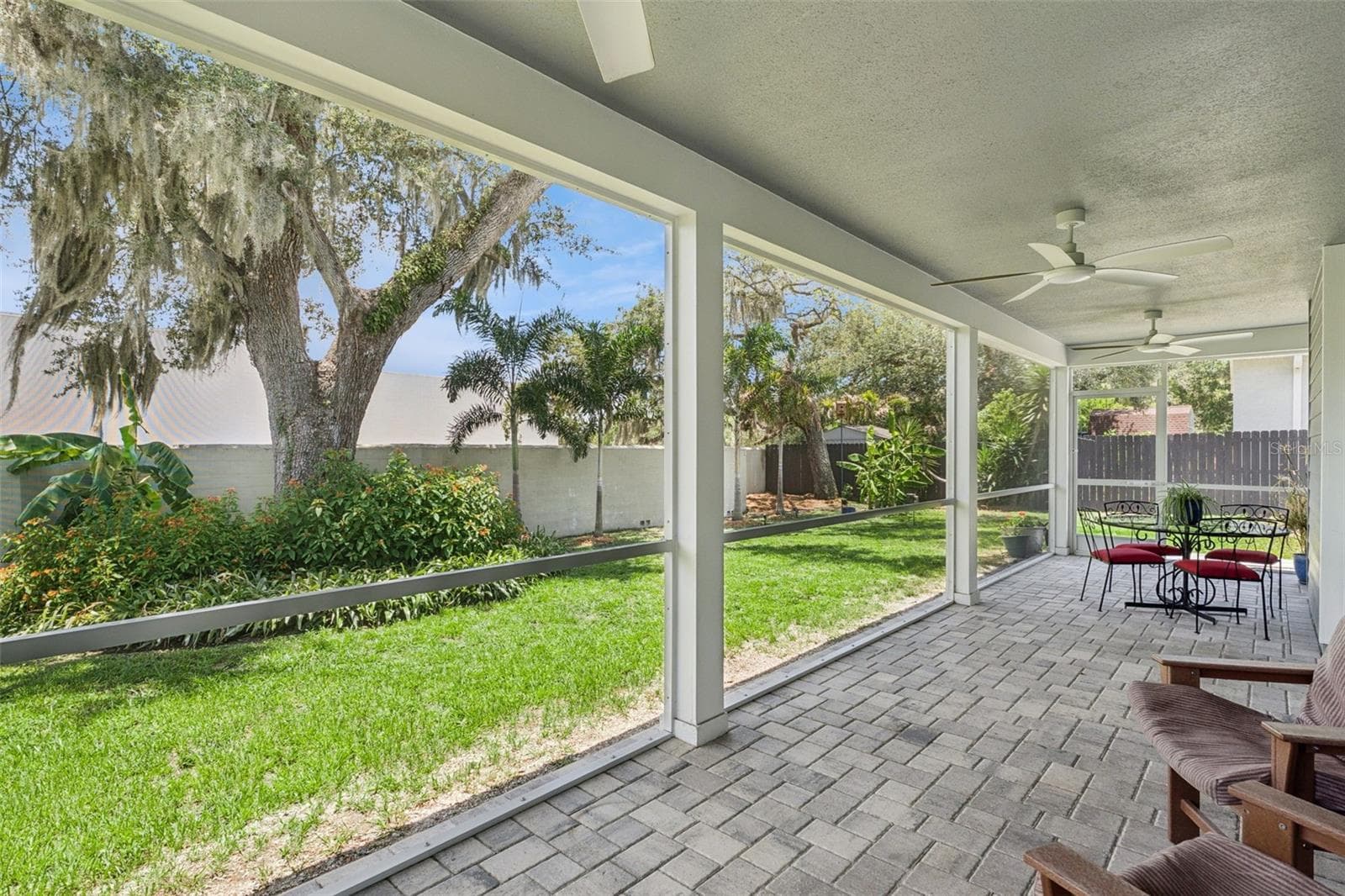 Single Family Residence at 302 W COMANCHE AVE, TAMPA, photo 26 of 33