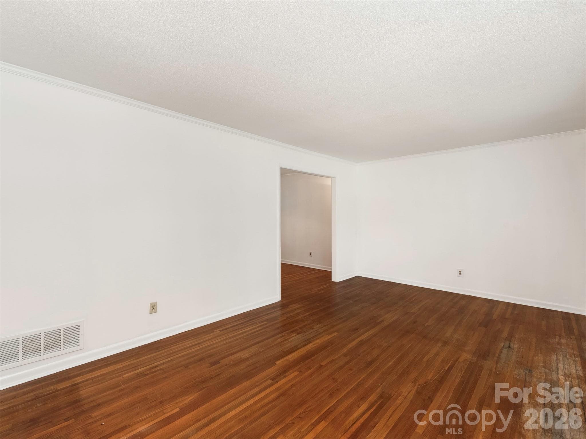 Single Family Residence at 8121 Greenbrook Road, Columbia, photo 5 of 39