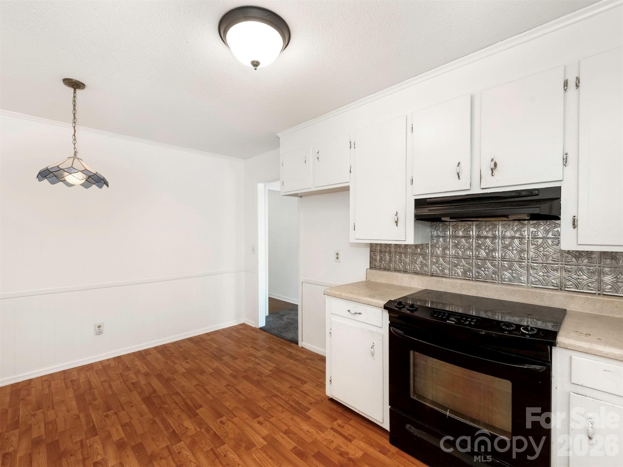 Single Family Residence at 8121 Greenbrook Road, Columbia, photo 12 of 39