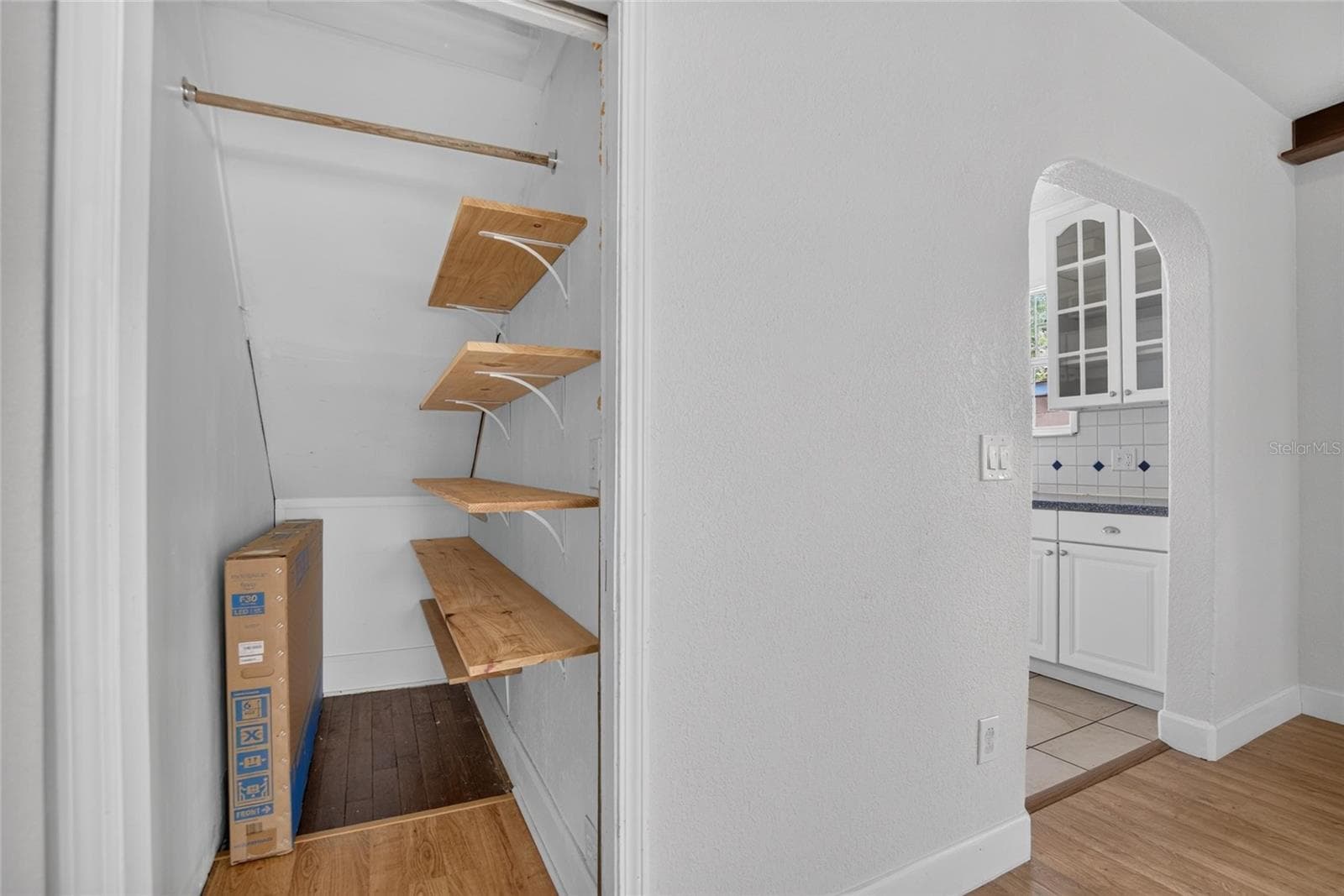 Storage/Pantry - 13941 13TH ST, DADE CITY