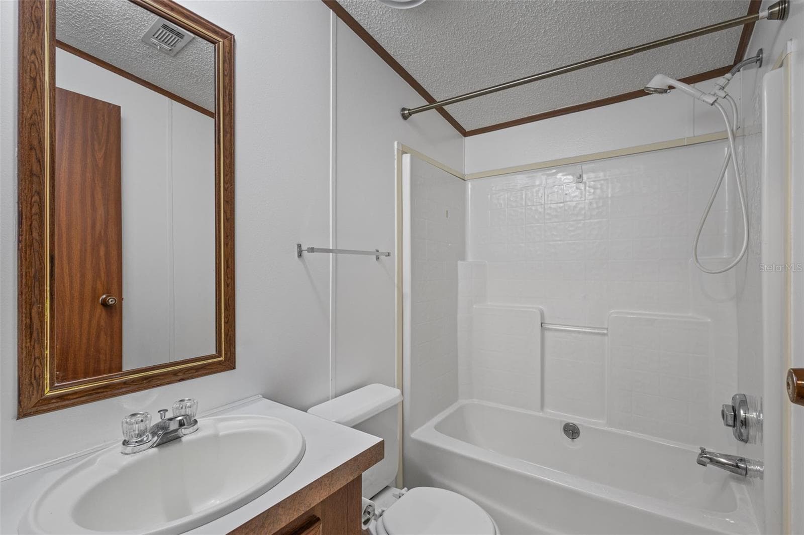 Manufactured Home at 704 SE 791ST ST, OLD TOWN, photo 21 of 58
