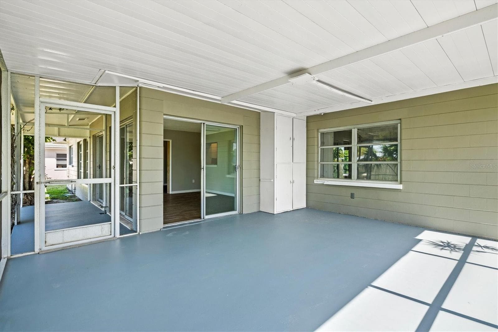 Single Family Residence at 106 AURORA ST E, VENICE, photo 43 of 74