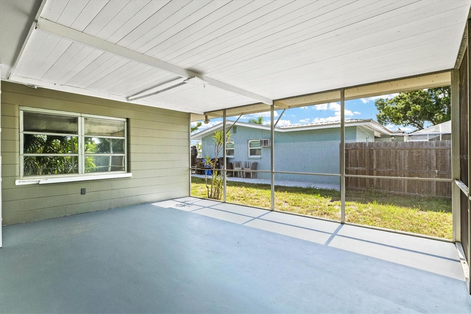 Single Family Residence at 106 AURORA ST E, VENICE, photo 44 of 74
