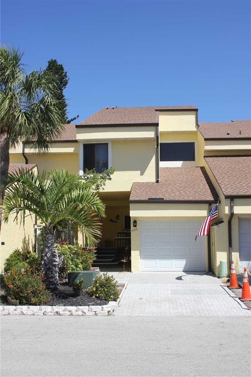 Condominium at 25188 MARION AVE #1027, PUNTA GORDA, photo 18 of 65