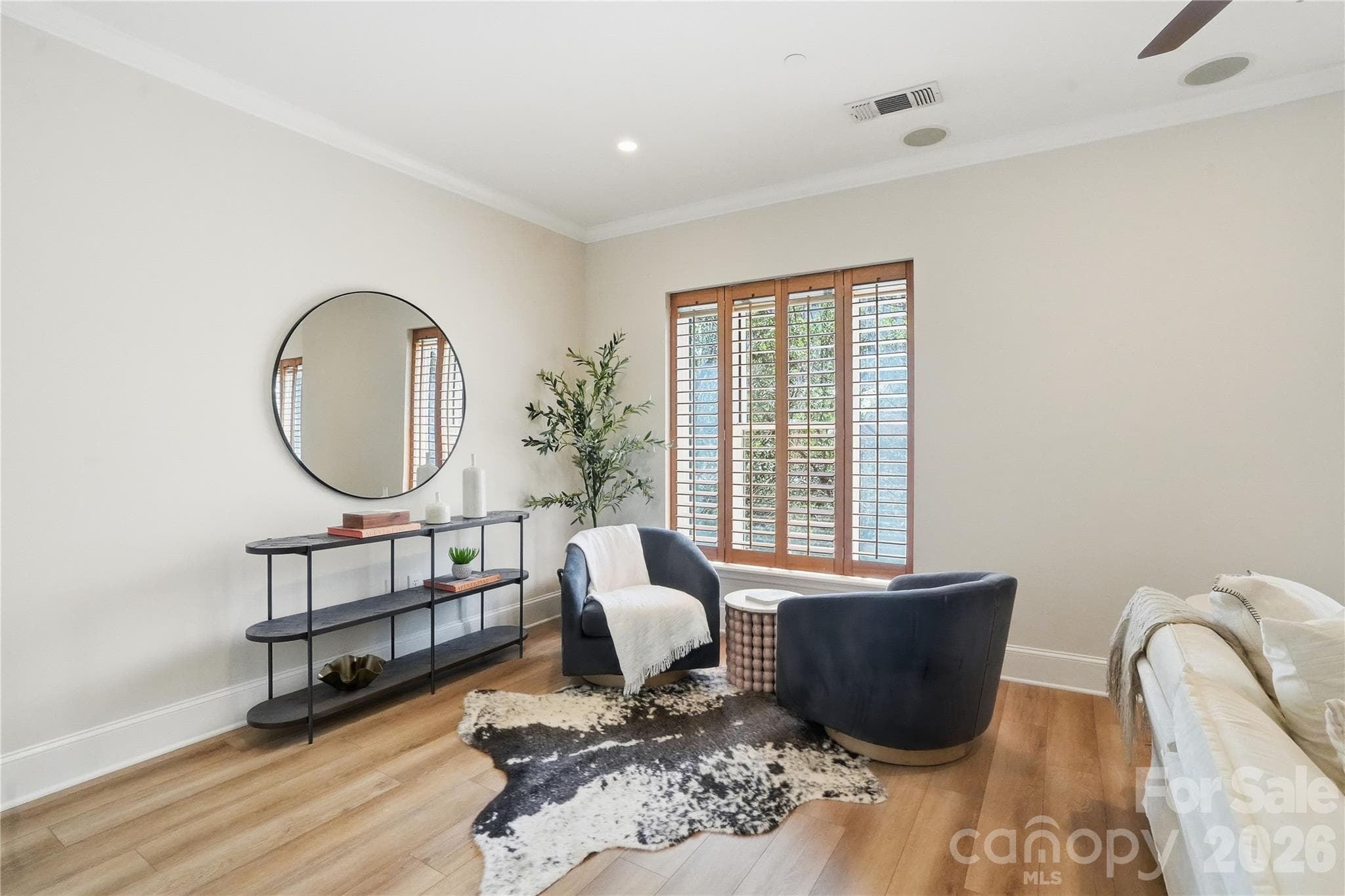 Condominium at 400 N Church Street, Charlotte, photo 7 of 40