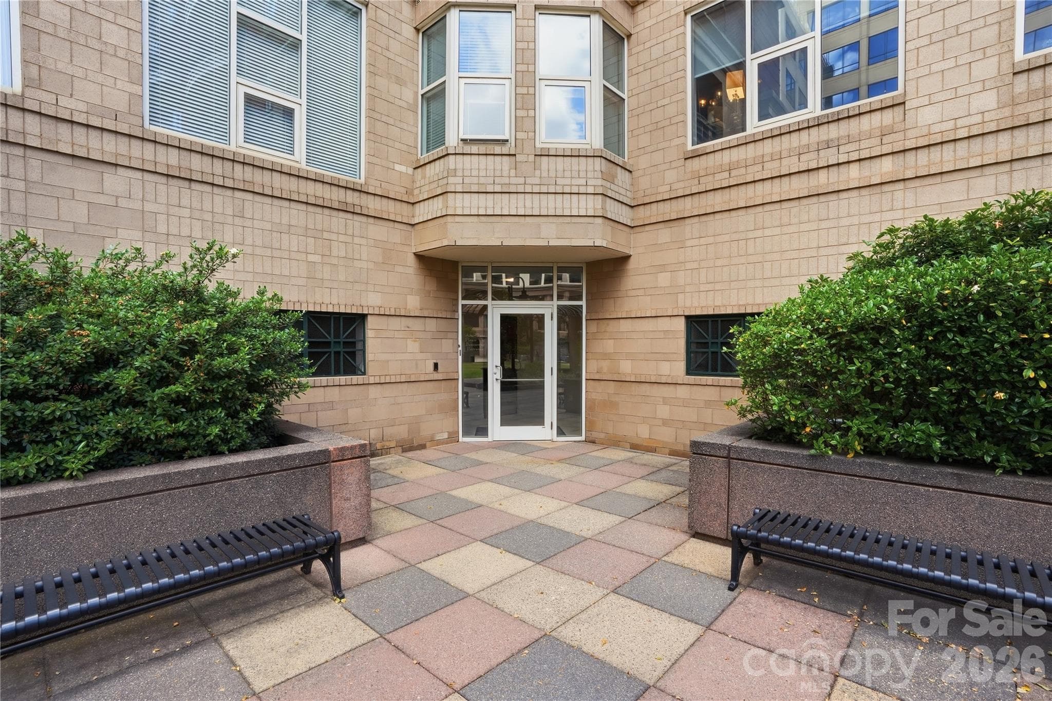 Condominium at 400 N Church Street, Charlotte, photo 31 of 40