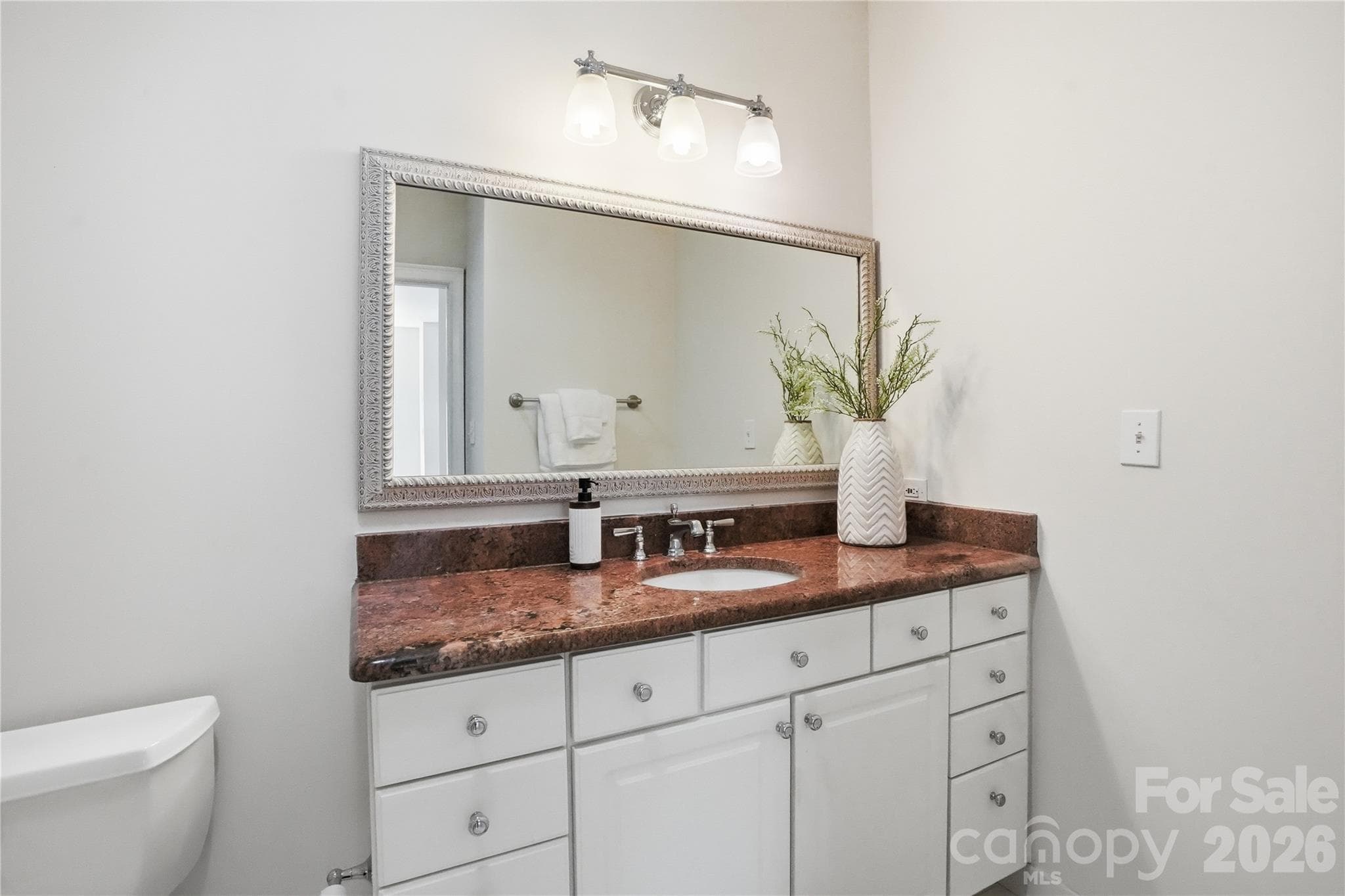 Condominium at 400 N Church Street, Charlotte, photo 17 of 40