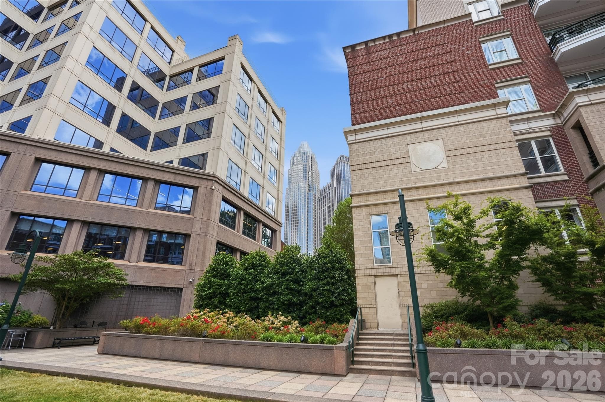 Condominium at 400 N Church Street, Charlotte, photo 40 of 40