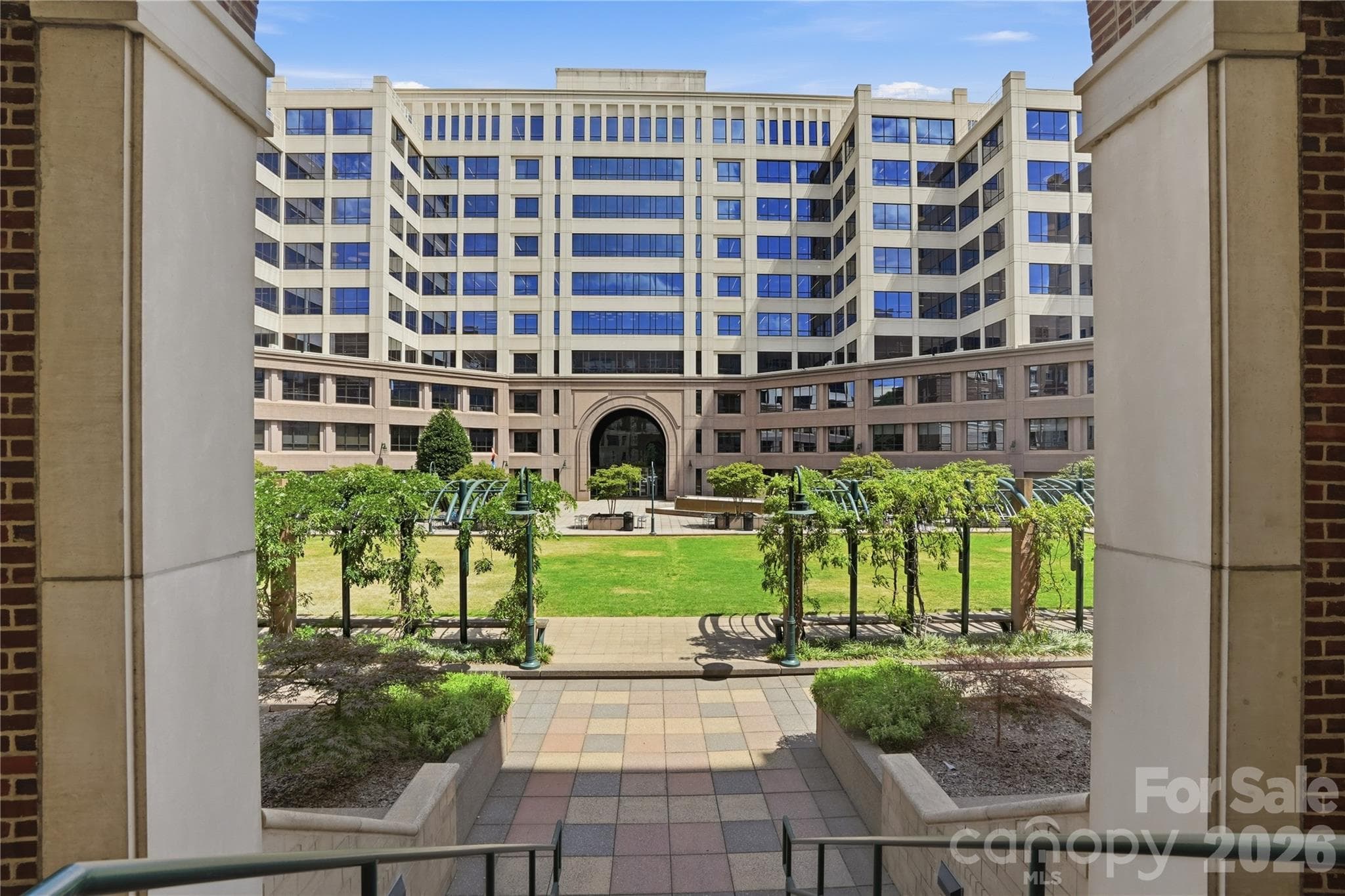 Condominium at 400 N Church Street, Charlotte, photo 30 of 40