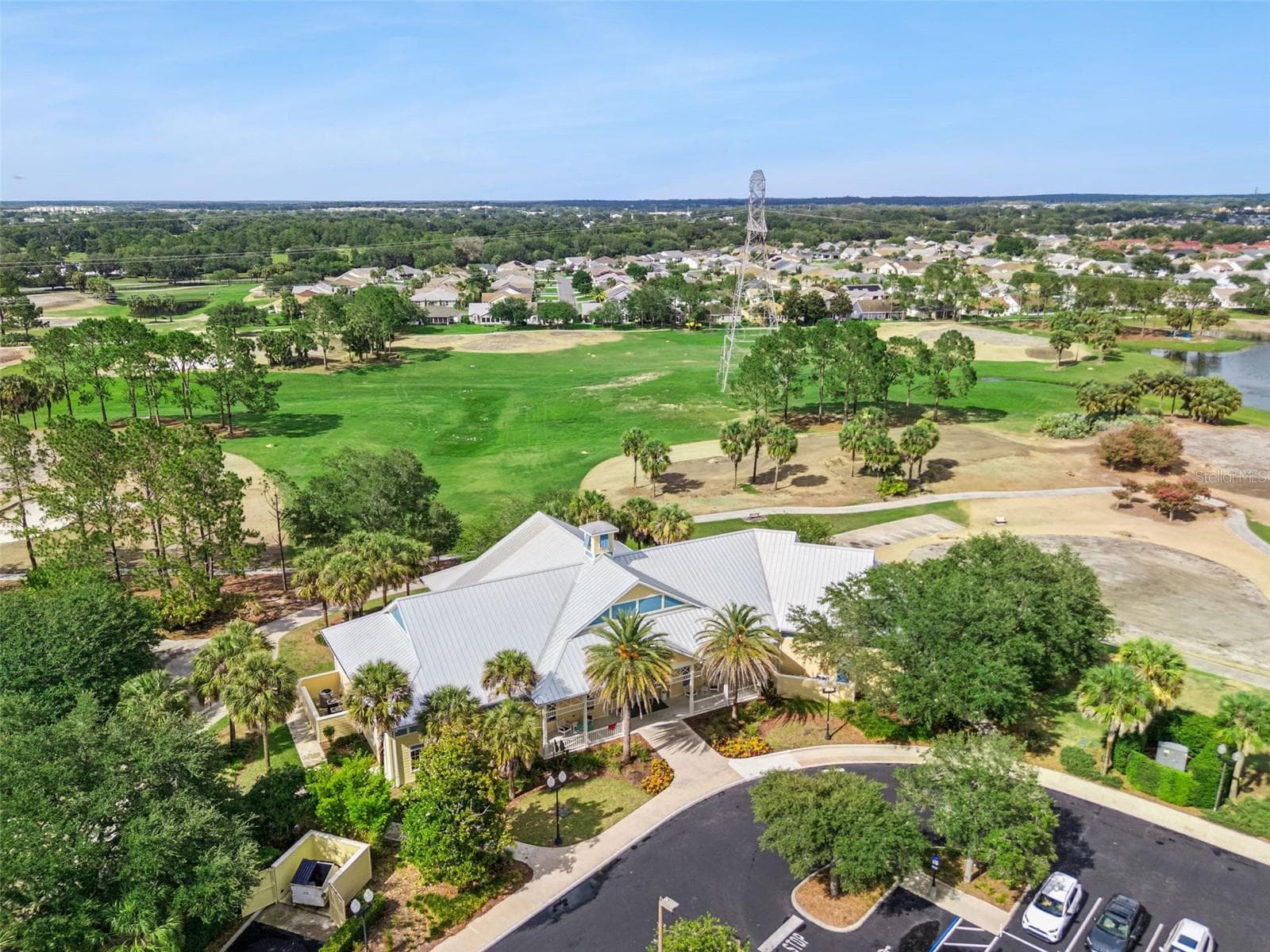 El Santiago Recreation Center-just minutes away! - 1506 DELLANO WAY, THE VILLAGES