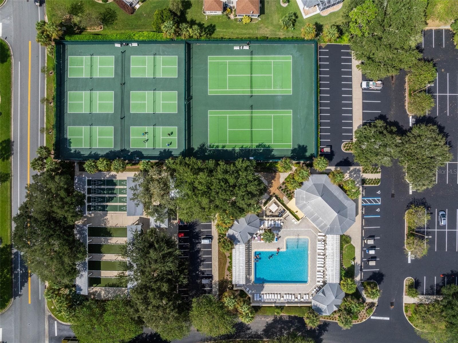 Outdoor pool, pickleball courts, tennis courts, and so much more! - 1506 DELLANO WAY, THE VILLAGES