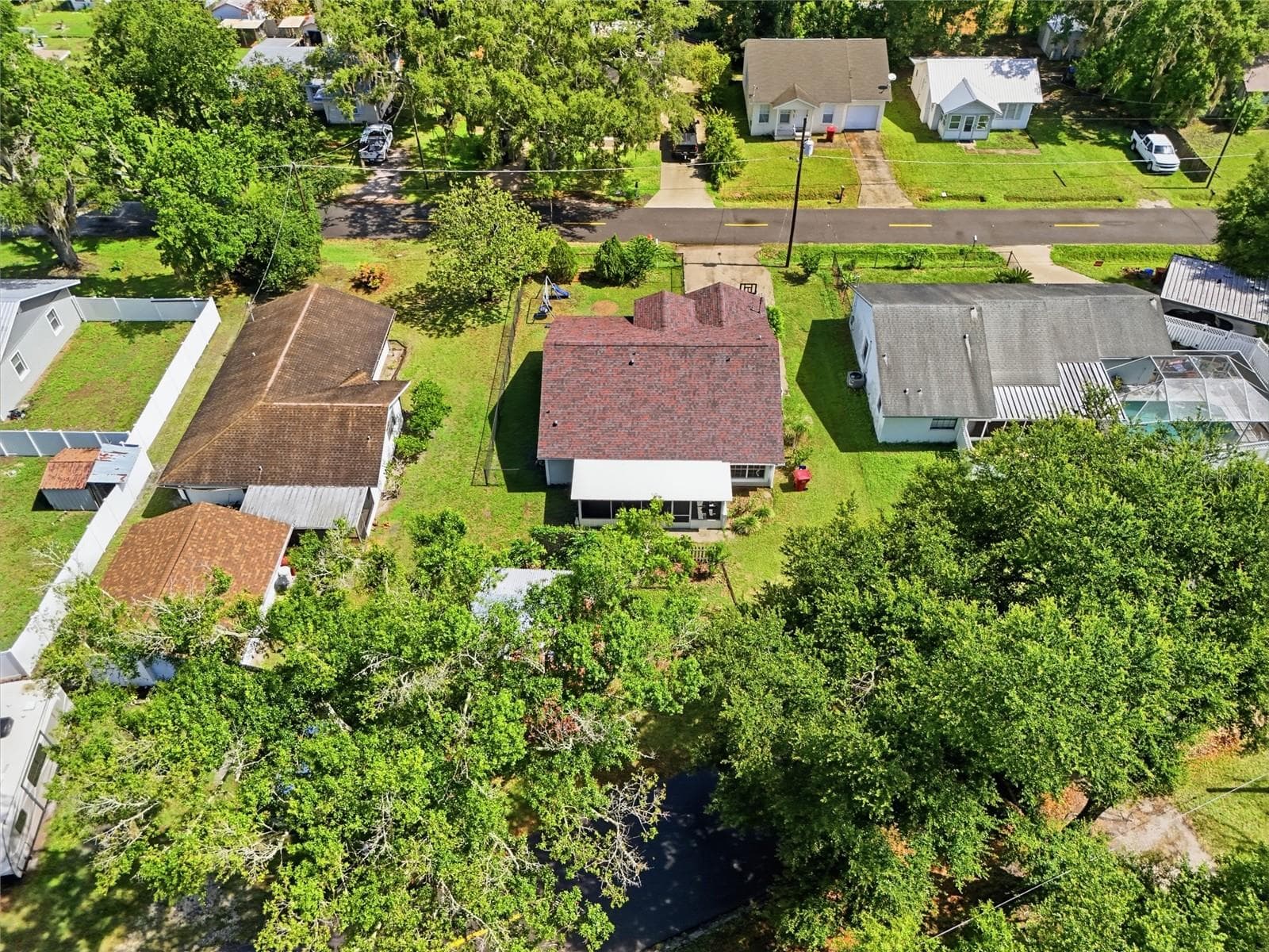 Single Family Residence at 1405 E FRANCES AVE, PLANT CITY, photo 25 of 29