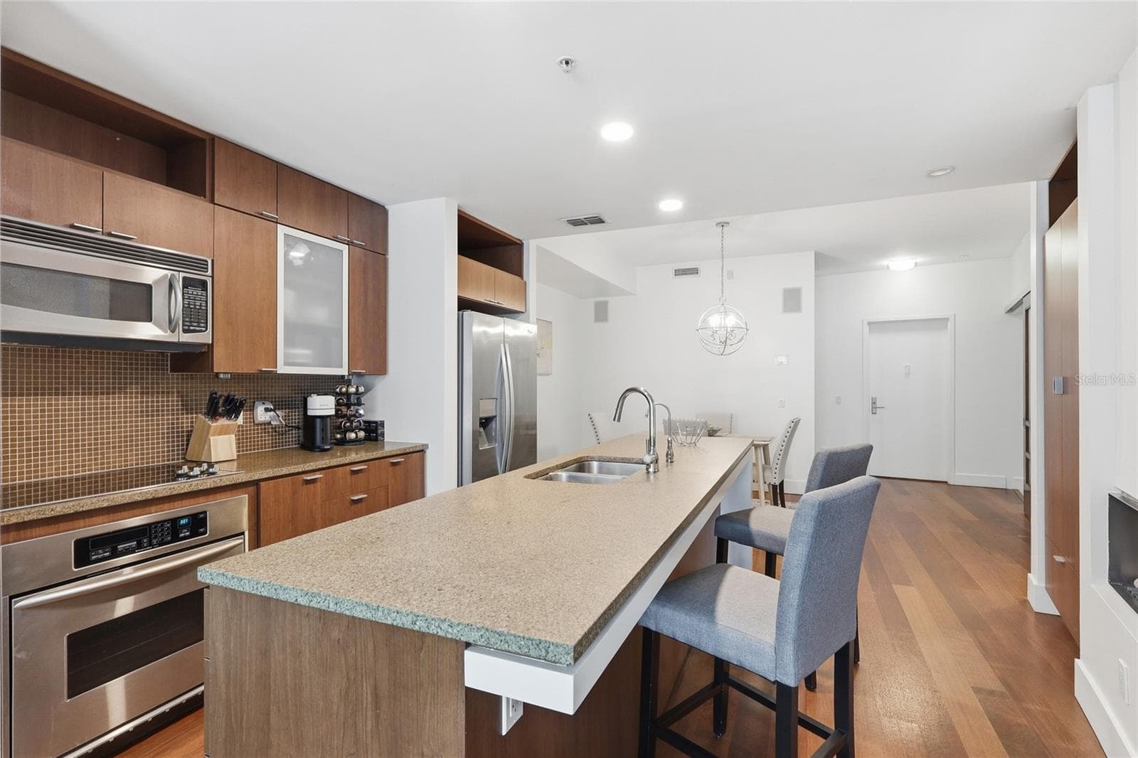 Condominium at 111 N 12TH ST #1325, TAMPA, photo 4 of 36