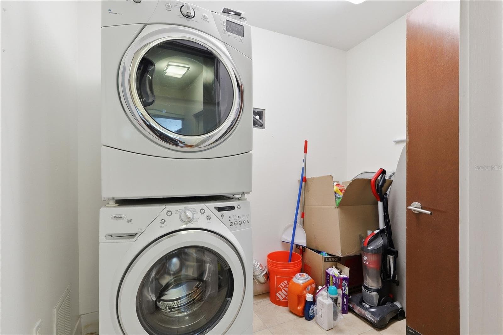 Condominium at 111 N 12TH ST #1325, TAMPA, photo 18 of 36
