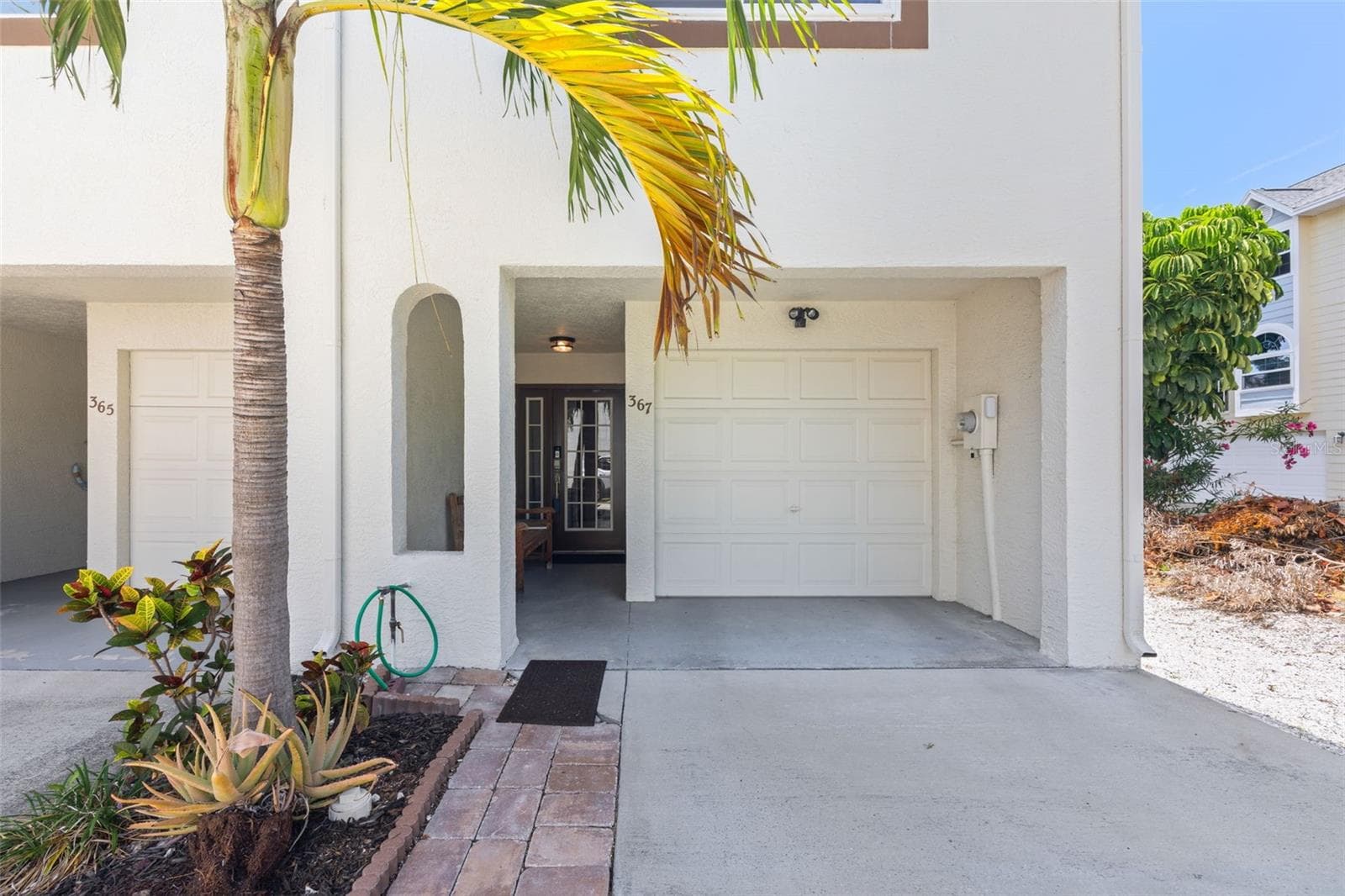 Townhouse at 367 MADEIRA CIR, TIERRA VERDE, photo 5 of 55
