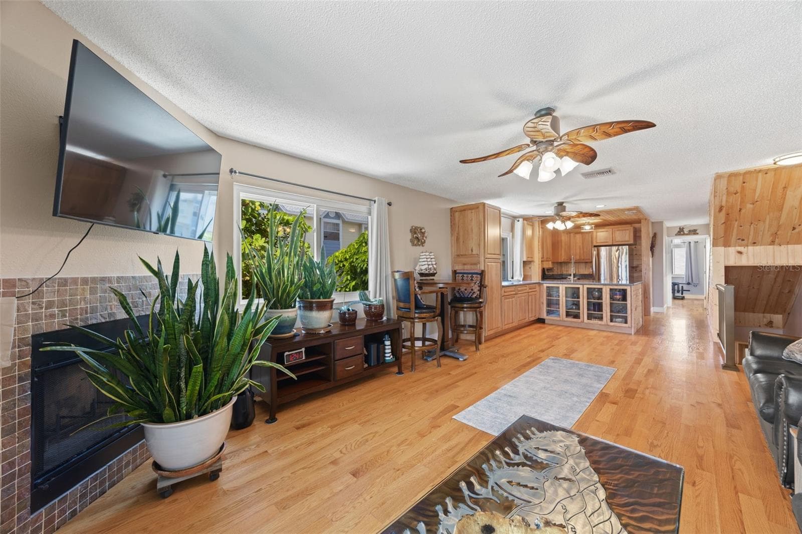 Townhouse at 367 MADEIRA CIR, TIERRA VERDE, photo 16 of 55