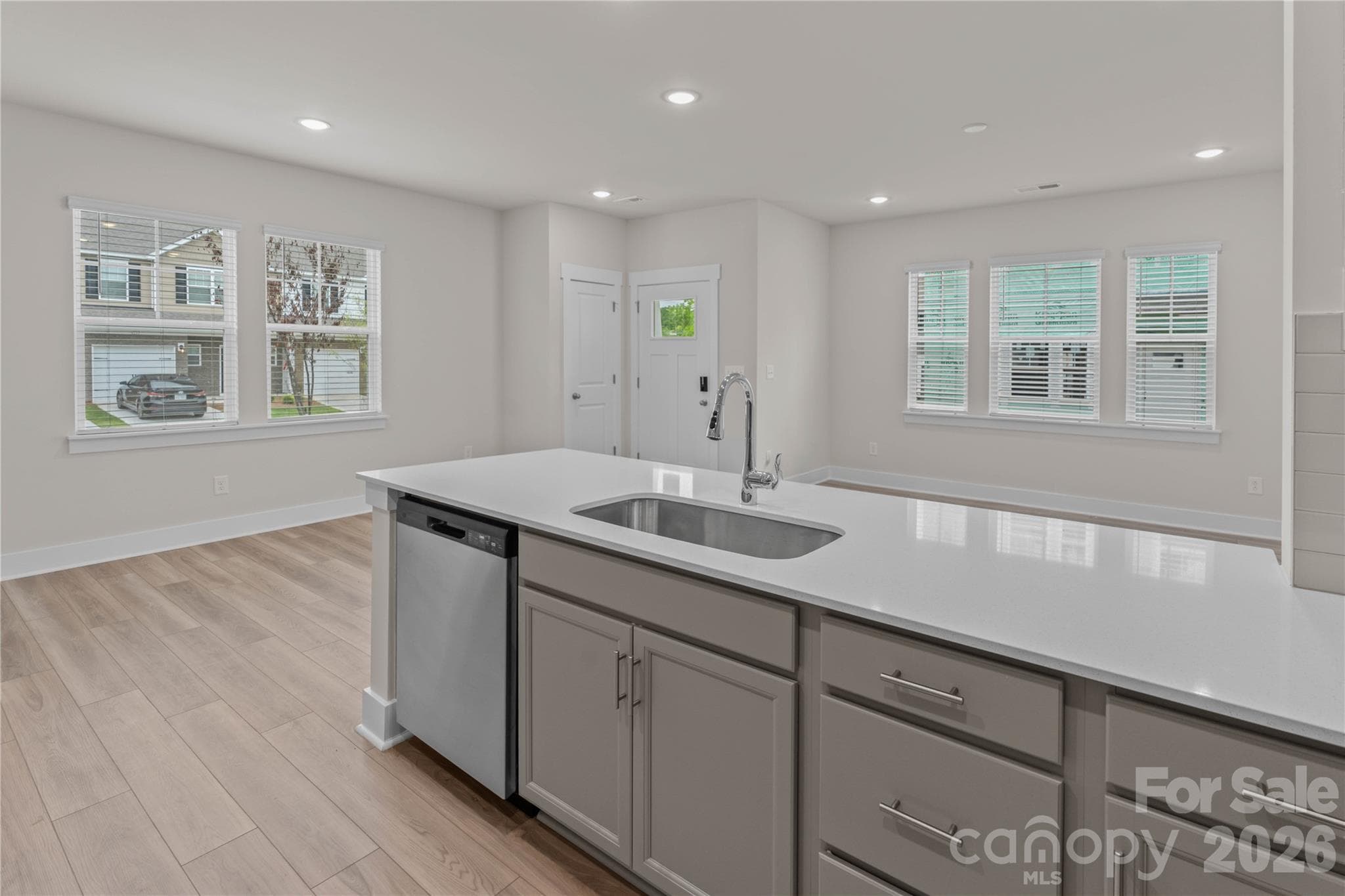 Townhouse at Gastonia, photo 4 of 28