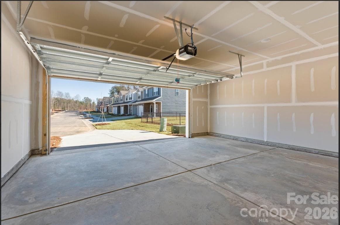 Townhouse at Gastonia, photo 25 of 28