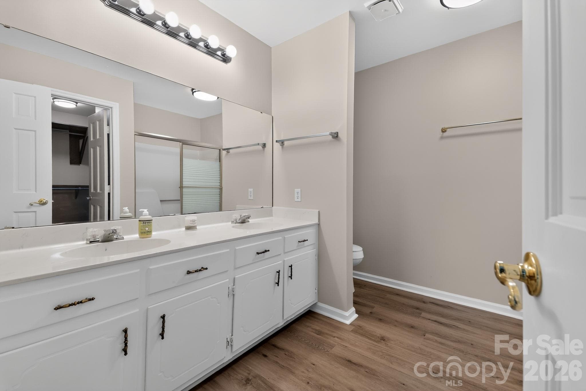 Single Family Residence at 450 Bull Swamp Road, St. Matthews, photo 26 of 48