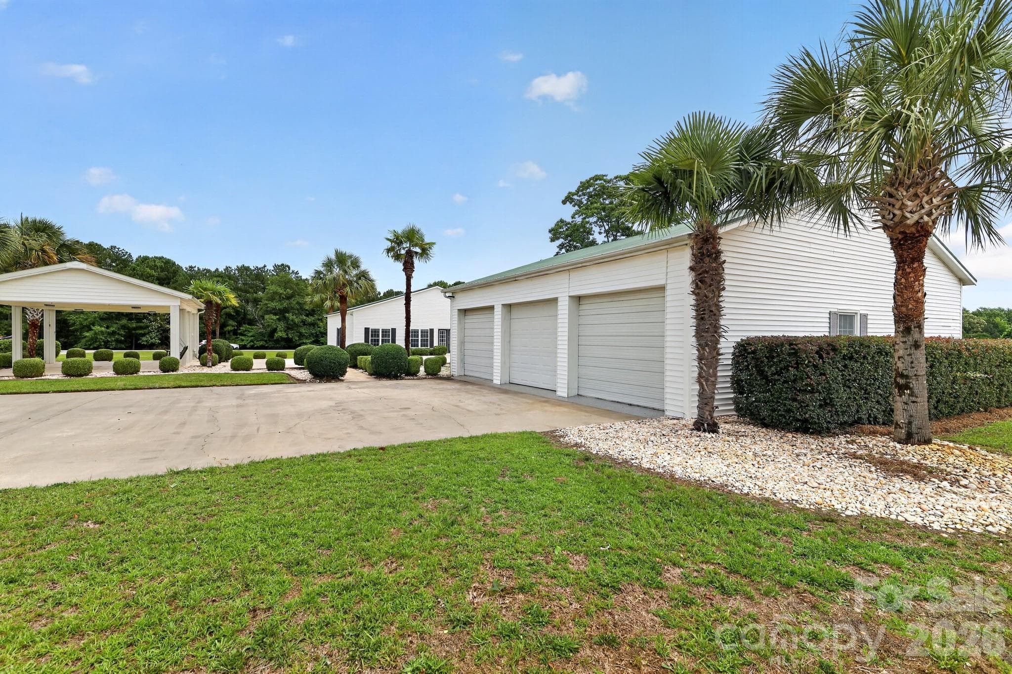 Single Family Residence at 450 Bull Swamp Road, St. Matthews, photo 36 of 48
