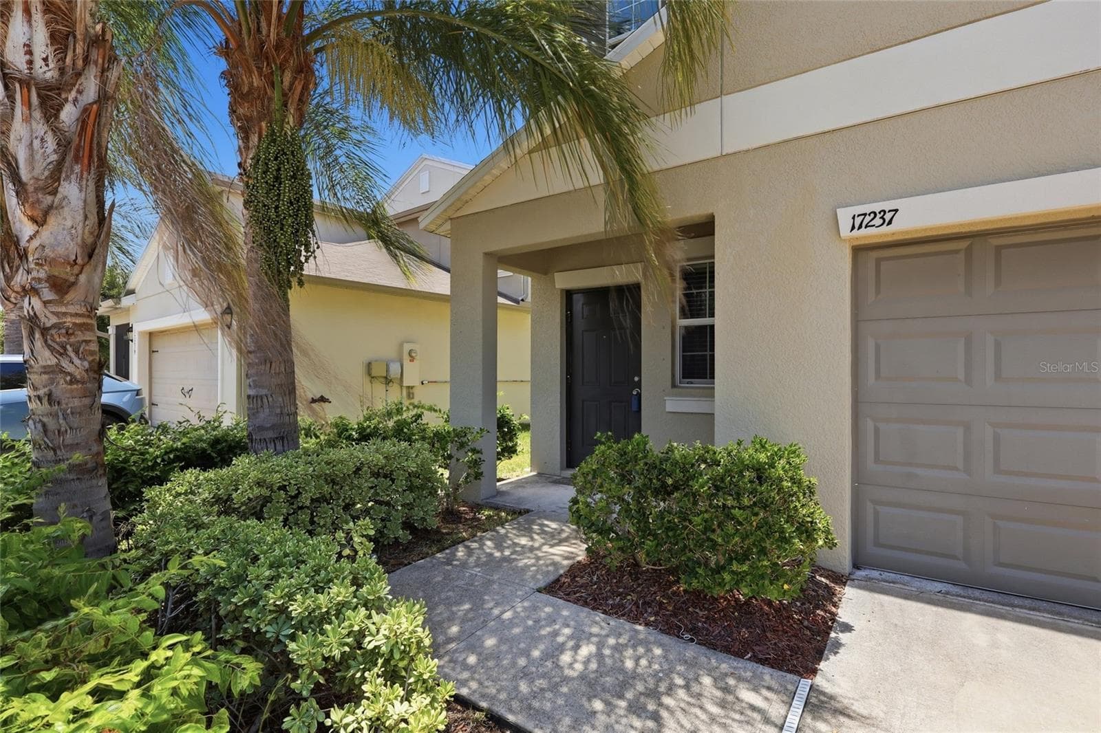 Single Family Residence at 17237 WHITE MANGROVE DR, WIMAUMA, photo 3 of 46