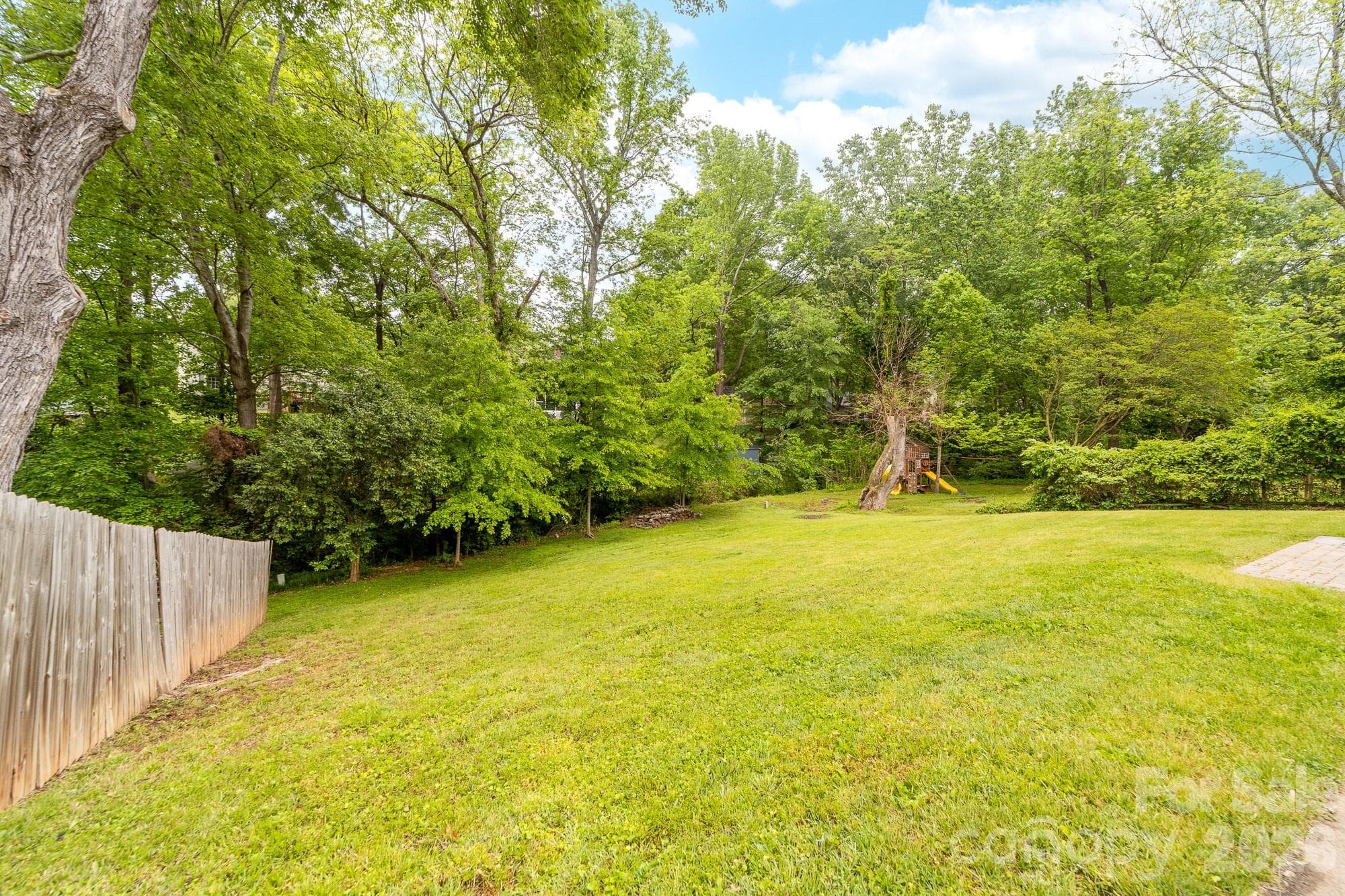 Single Family Residence at 616 Silversmith Lane, Charlotte, photo 7 of 39