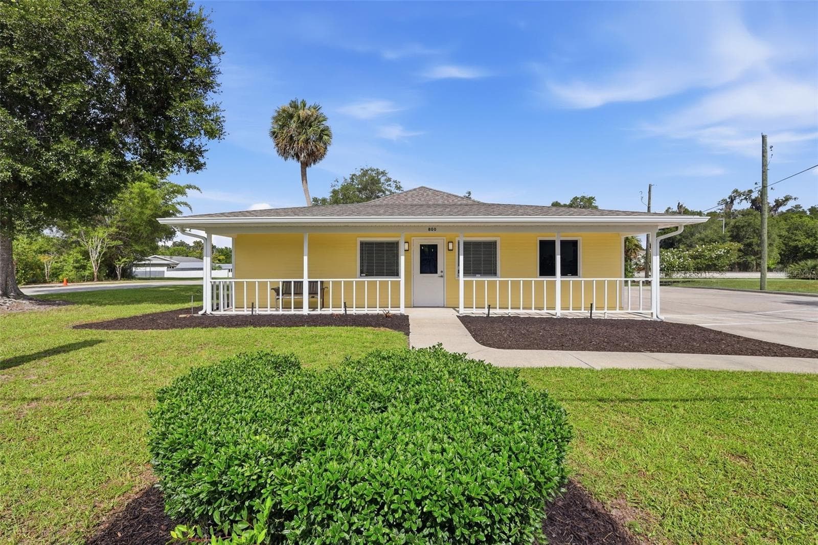 Medical Office at 800 N STONE ST, DELAND, photo 2 of 36