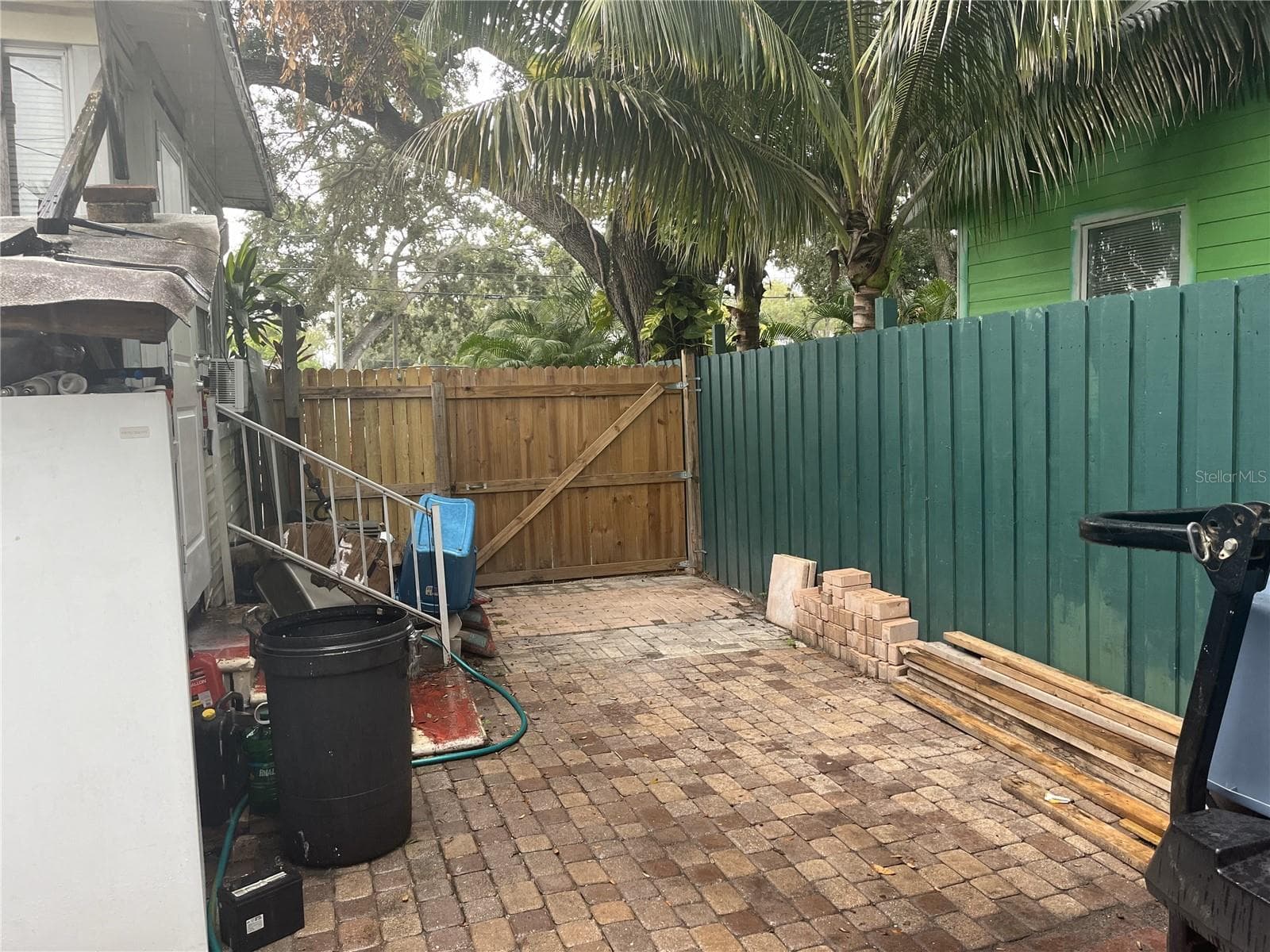 Single Family Residence at 1127 AUBURN ST, CLEARWATER, photo 9 of 15