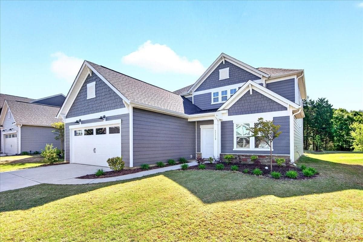 Welcome home - 11119 Glasden Road, Charlotte