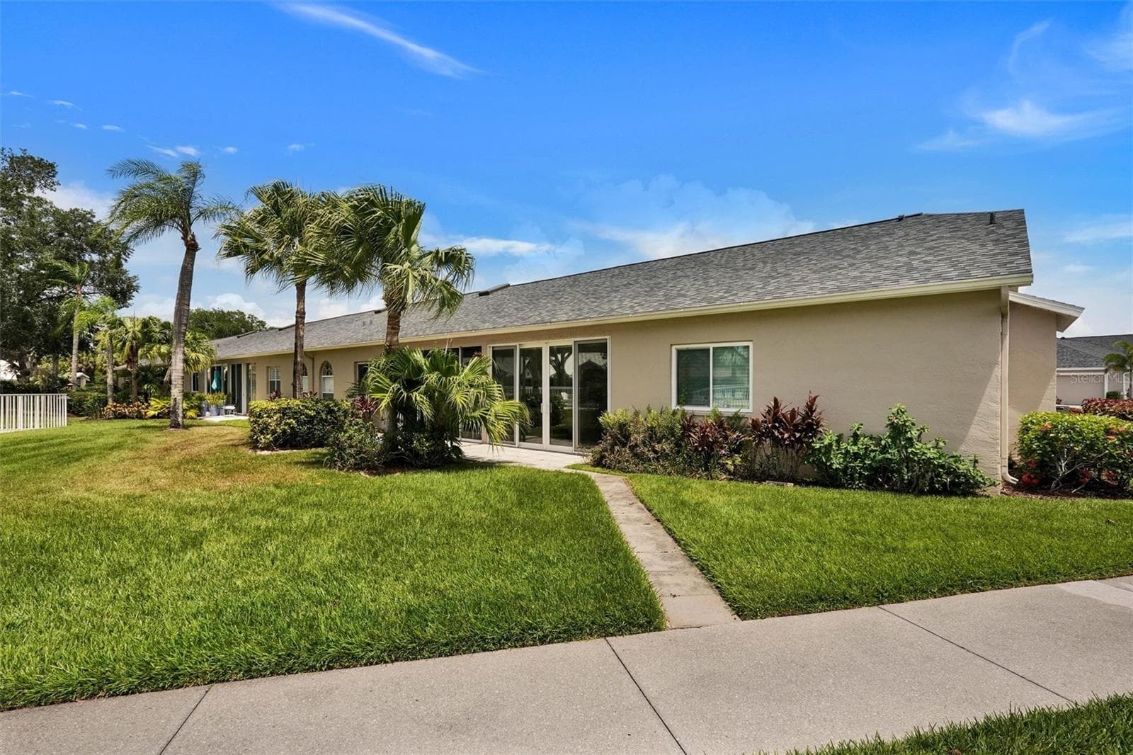 back view - 6929 STONEYWALK CT, BRADENTON