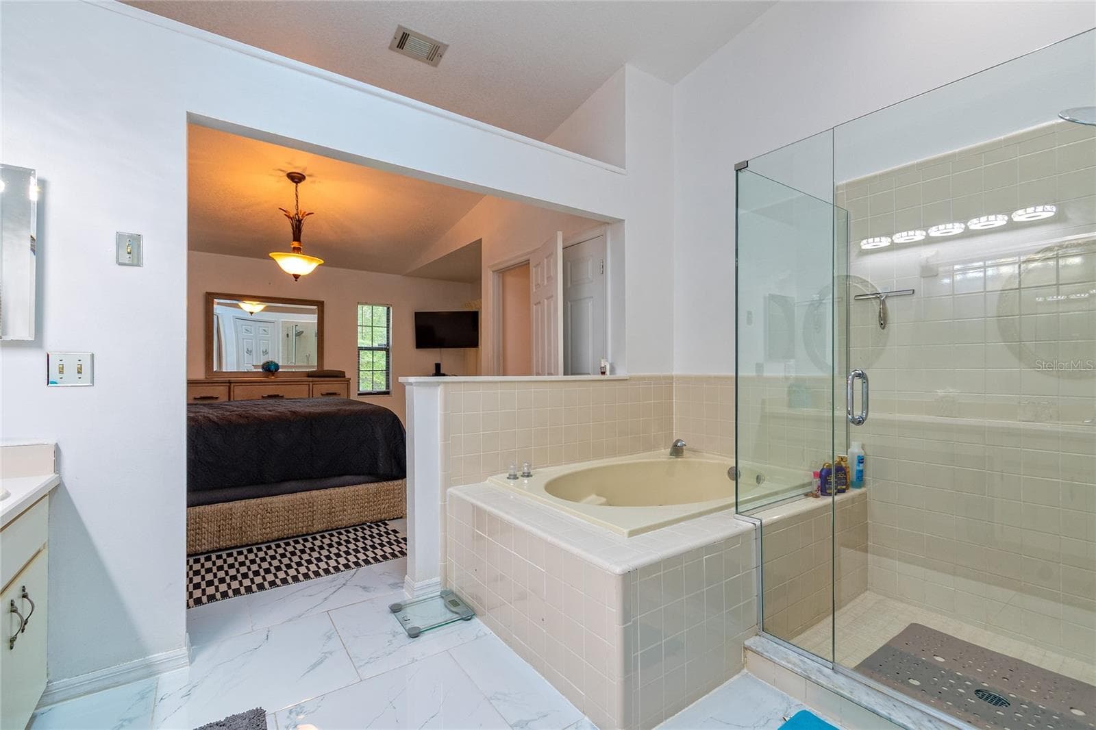Townhouse at 7720 CHAPELHILL DR, ORLANDO, photo 16 of 29
