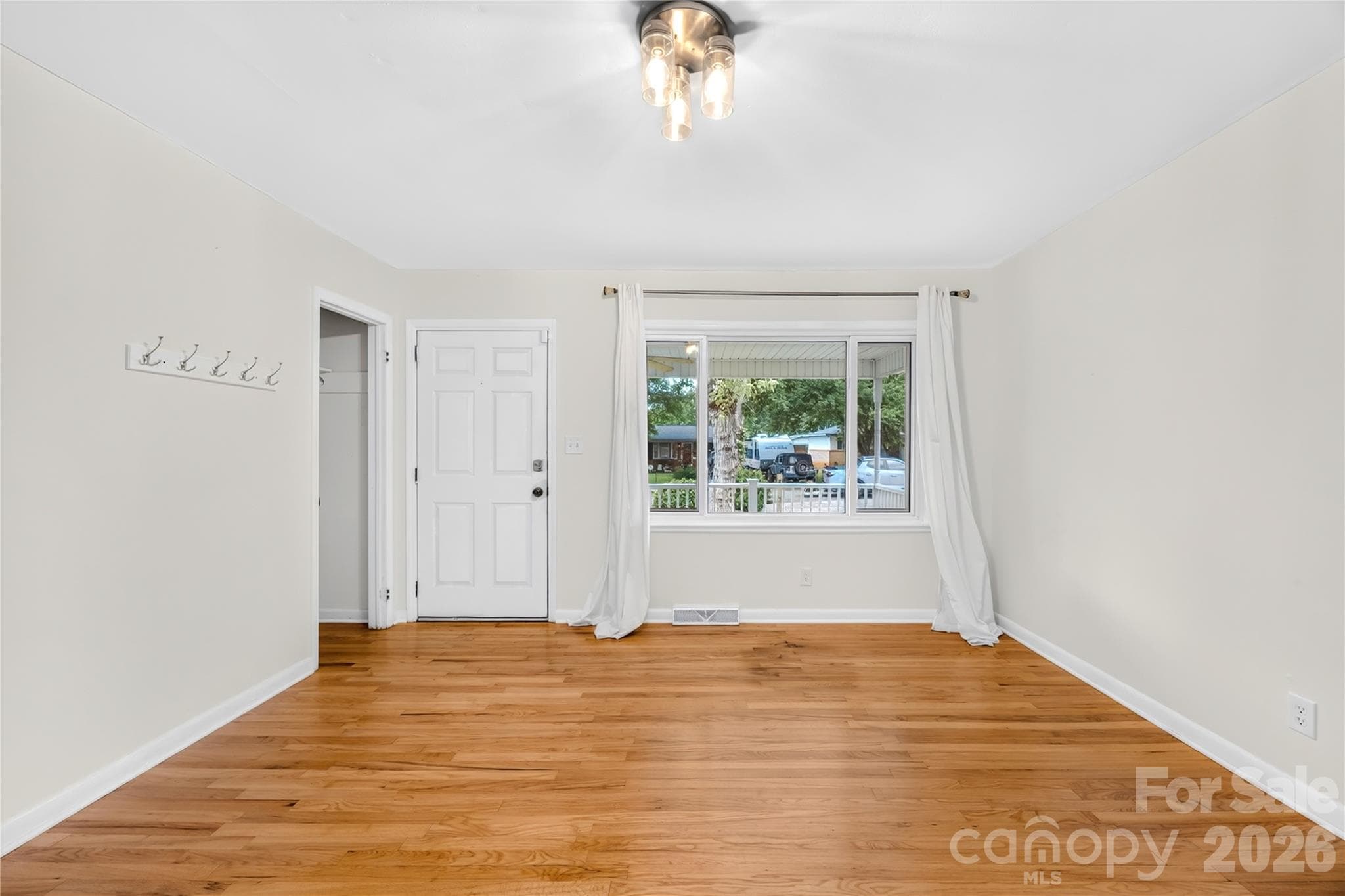 Single Family Residence at 205 Gaddis Drive, Mount Holly, photo 12 of 34