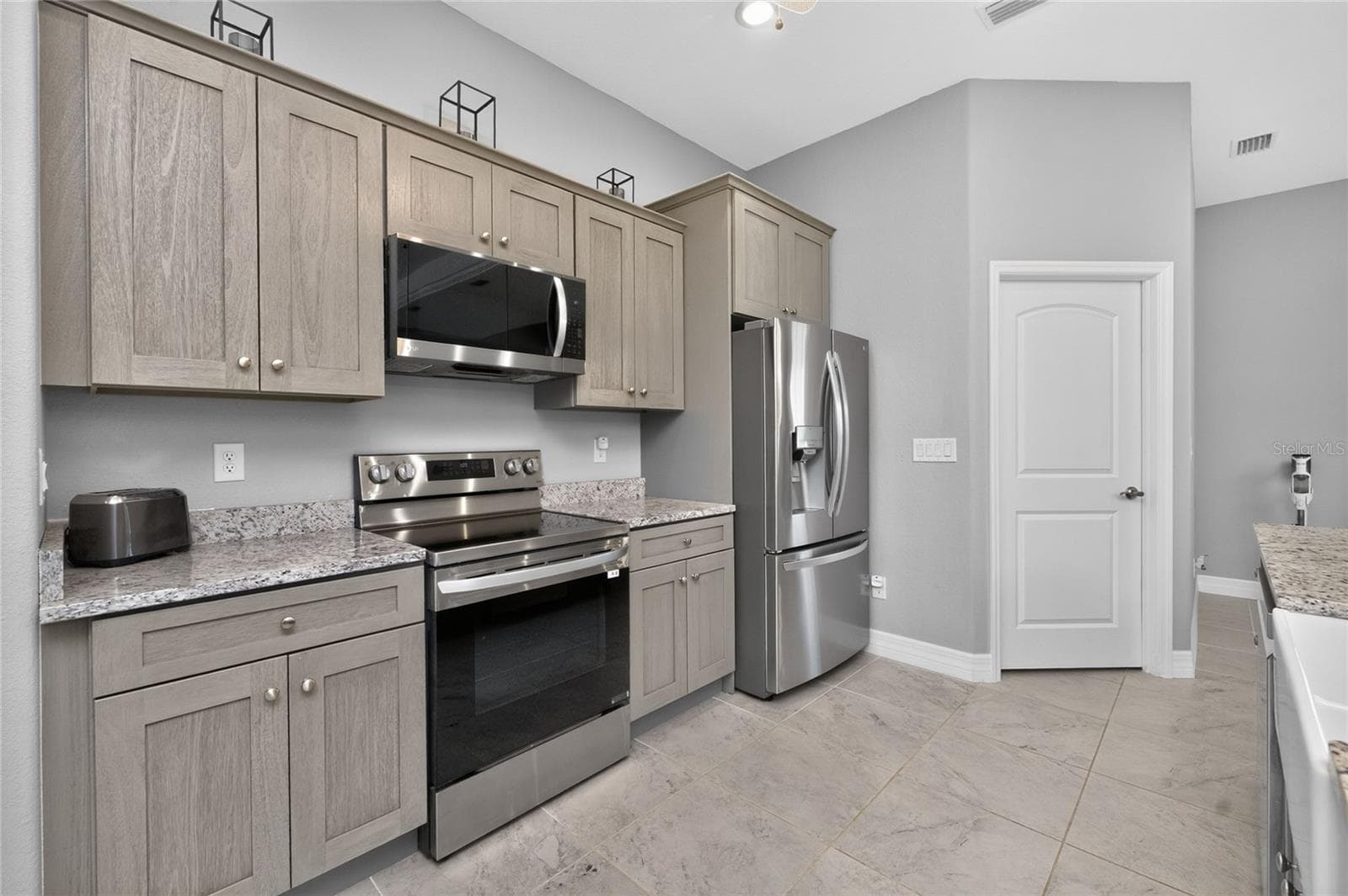 Single Family Residence at 3900 PALM DR, PUNTA GORDA, photo 12 of 64